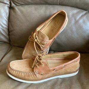 Sperry Authentic Original Gold Cup 2 eyelet Topsider Men’s Boat Shoes Size 10.5